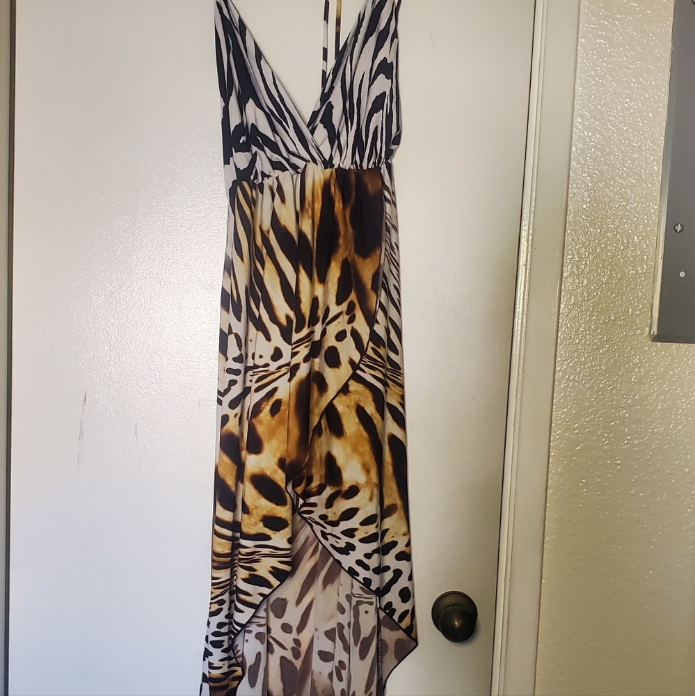Women's V-neck High-Low Animal Print Dress - NWT